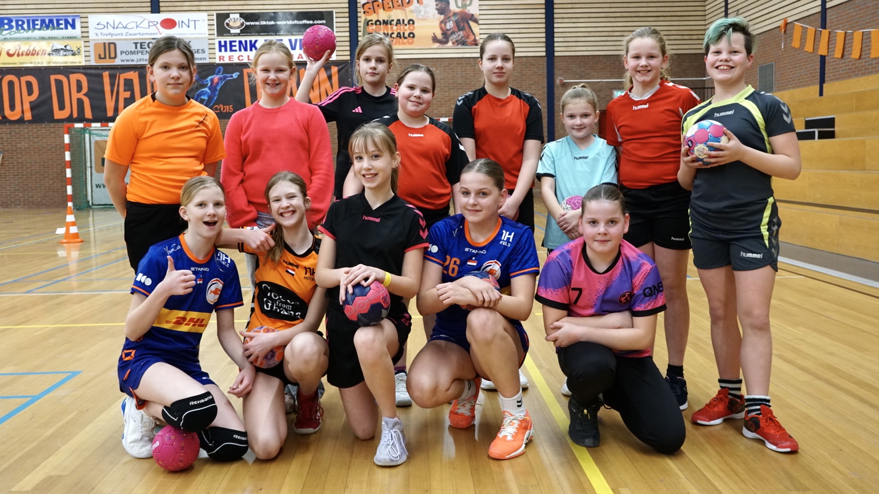 Dit is het trainingsschema voor het zaalseizoen 2025/2026