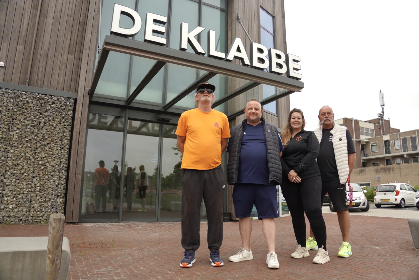 Dames van HVC en DOS bundelen krachten
